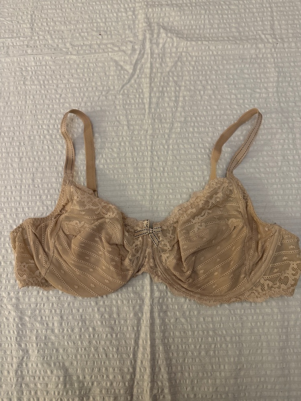 Chantelle Beige Lace Underwire Bra - 42D